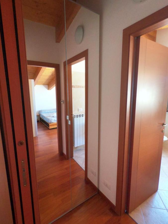 Attico Petfriendly Con Terrazzo, Via Del Borgo Lägenhet Montesilvano Marina Exteriör bild